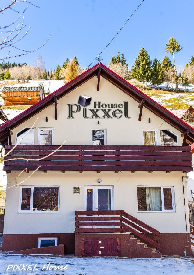 Pixxel House Hotel Moeciu De Sus Exterior photo